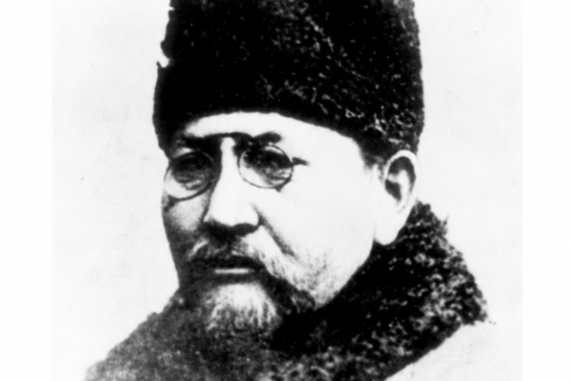 ЯРКАЯ ЗВЕЗДА ЭПОХИ